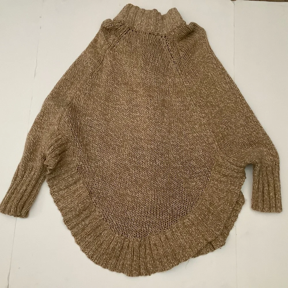 Michael Kors Brown Knit Poncho with Toggle Accents - Picture 2 of 9